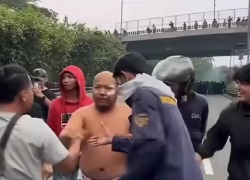 Ketua Naga Hitam Pascol Ikut Demo, Serukan Keadilan untuk Rakyat Kecil