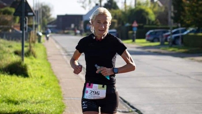 Hebat! Wanita 55 Tahun Pecahkan Rekor Lari Marathon 42K Setiap Hari Selama Setahun